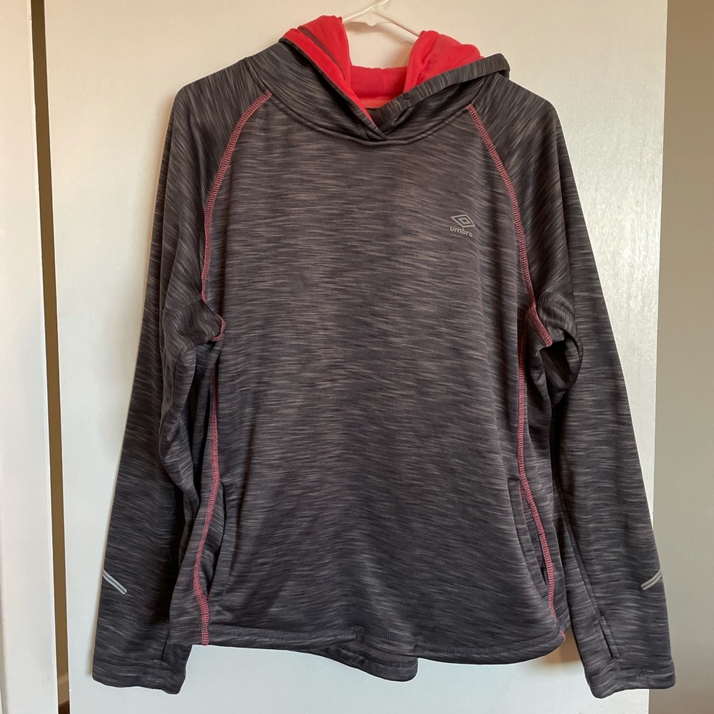 Umbro Hooded Active Sweater - Size XL